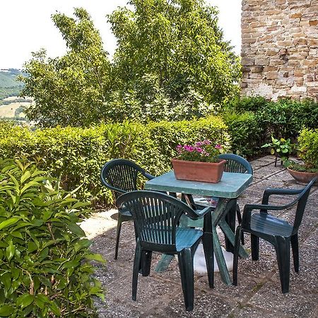 B&B Il Colle Serra San Quirico Exteriör bild